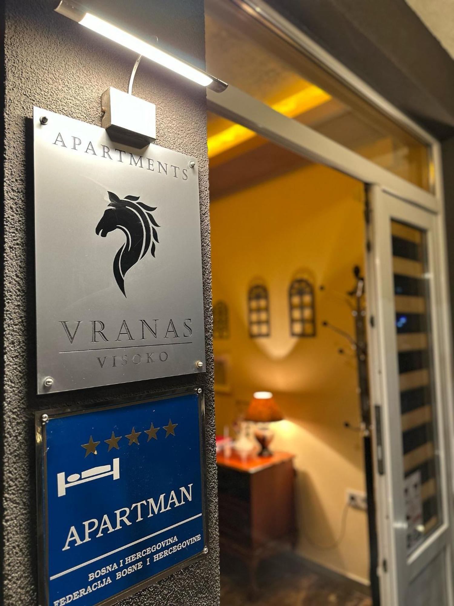 Apartments Vranas Високо Екстериор снимка